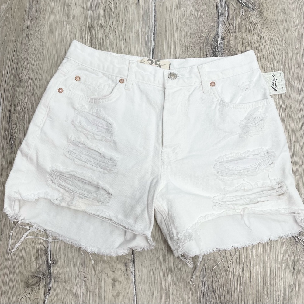 Free People Maggie Distressed Shorts - Picture 4 of 12